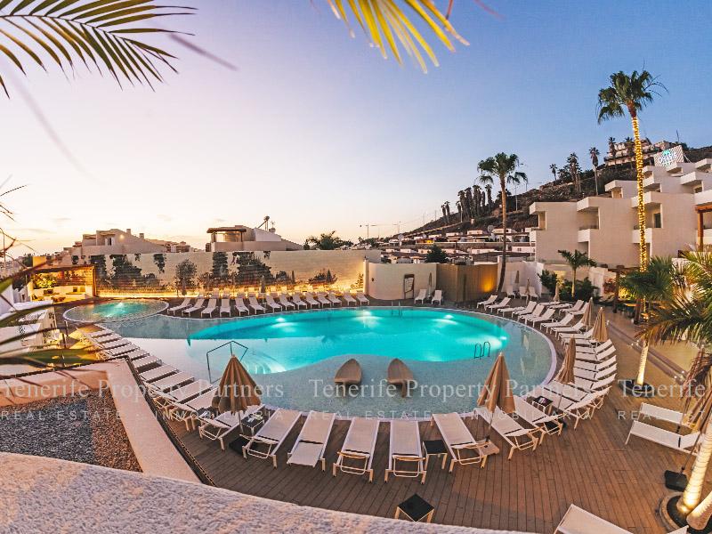 Tenerife · Los Cristianos · Ohasis Boutique Suites