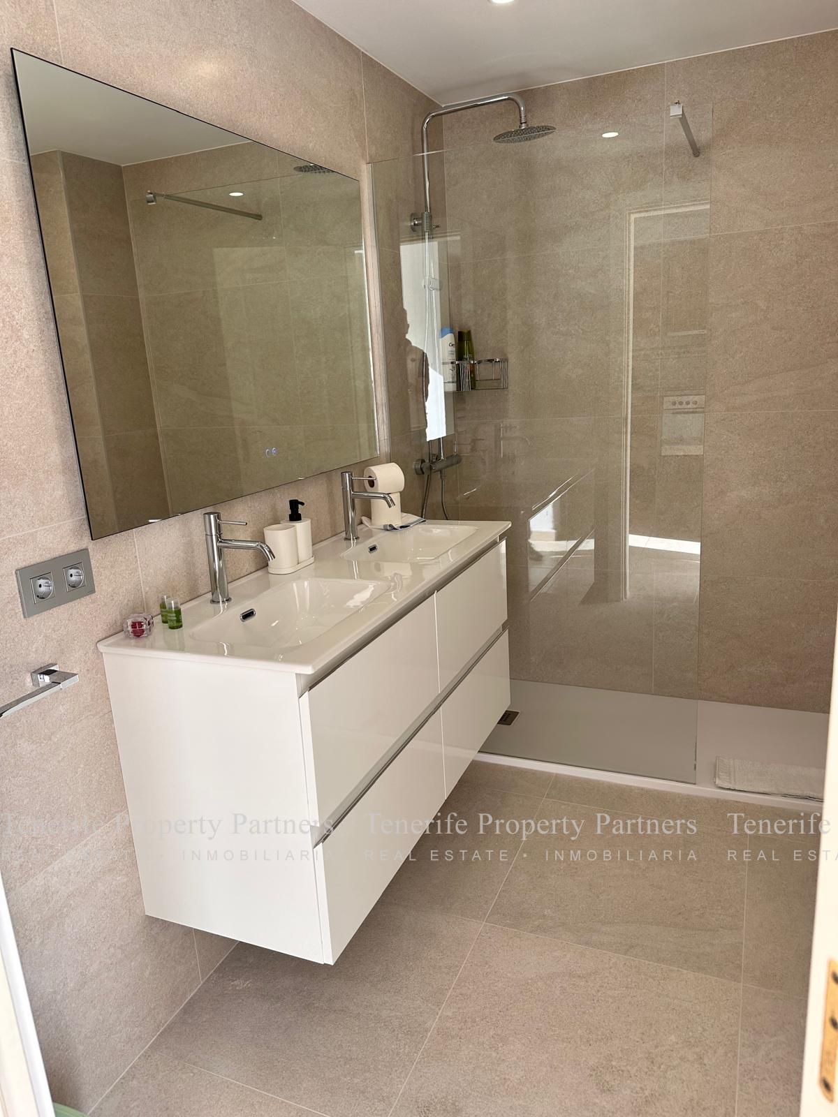 Tenerife - Madroñal de Fañabe - Valle del Sol